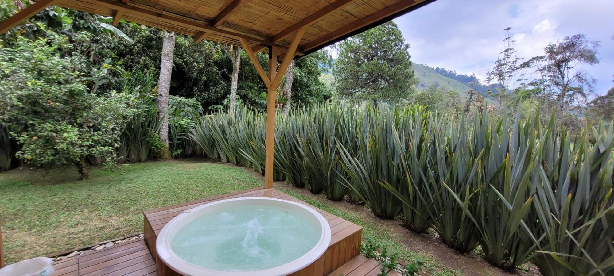 Exclusivo Cocora Con Jacuzzi Salento Quindio Villa Luaran gambar